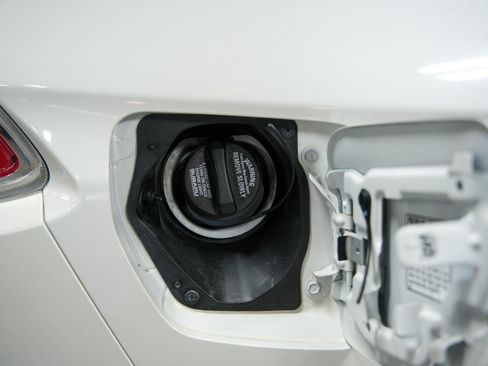 Used 2013 Subaru Impreza WRX Hatchback image 71