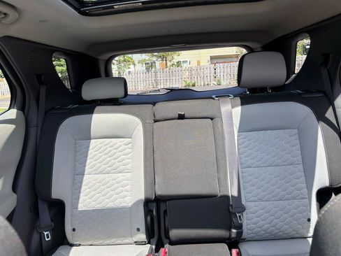 Used 2018 Chevrolet Equinox LT w/ Sun & Infotainment Package FWD image 29