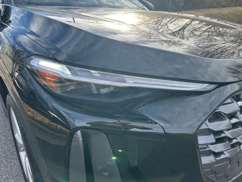 New 2025 Audi Q5 Premium Plus image 24