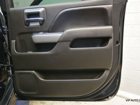 Used 2015 Chevrolet Silverado 1500 LTZ Z71 w/ LTZ Plus Package AWD/4WD image 10