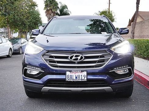 Used 2018 Hyundai Santa Fe Sport image 5