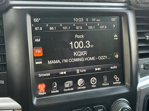 Used 2014 RAM 3500 Laramie Longhorn image 19