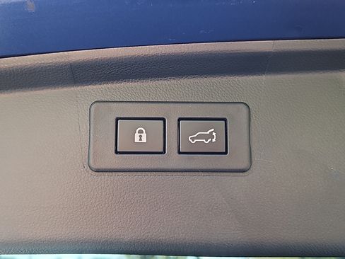 Used 2020 Subaru Outback Limited AWD/4WD image 17