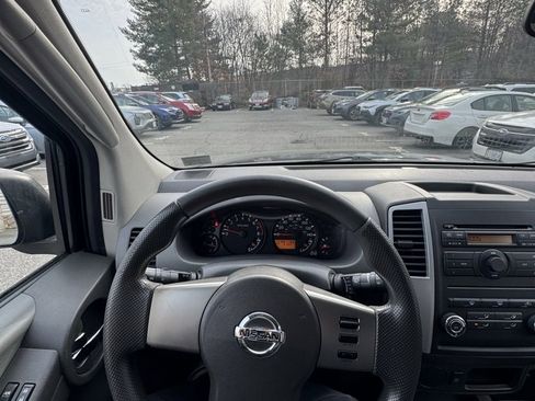 Used 2010 Nissan Xterra S image 17