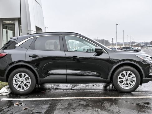 Used 2024 Ford Escape Active w/ Tech Pack #1 image 9