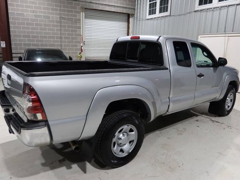 Used 2013 Toyota Tacoma PreRunner w/ SR5 Pkg RWD image 5