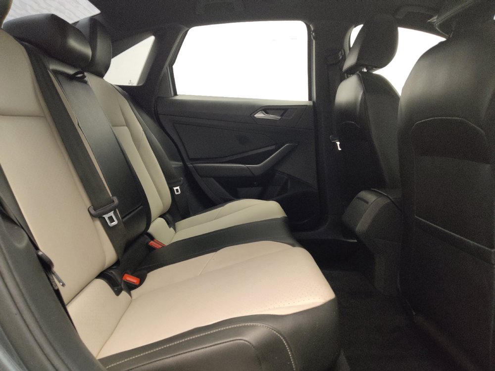 Used 2019 Volkswagen Jetta R-Line FWD image 19