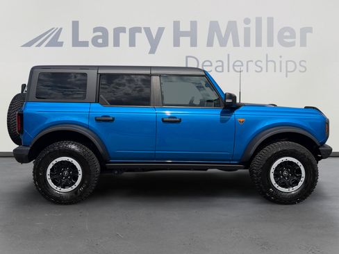 Used 2024 Ford Bronco Badlands AWD/4WD image 6
