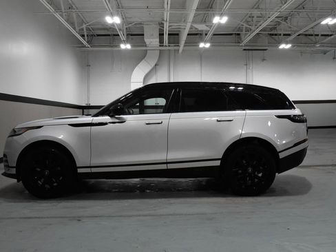 Used 2025 Land Rover Range Rover Velar Dynamic SE AWD/4WD image 2