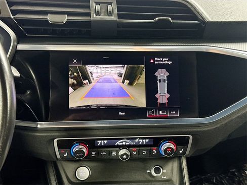 Used 2020 Audi Q3 2.0T Premium w/ Convenience Package image 22