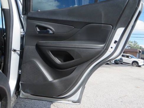 Used 2016 Buick Encore FWD image 35