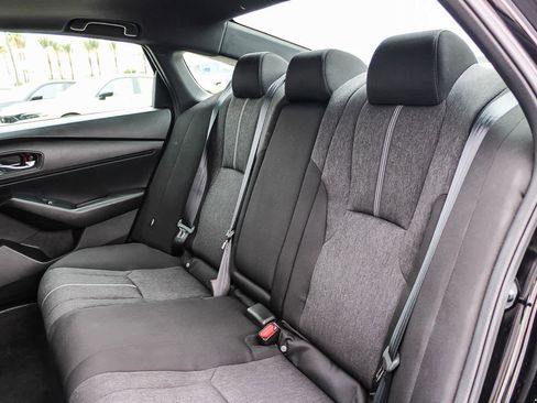 Used 2025 Honda Accord Sport image 18