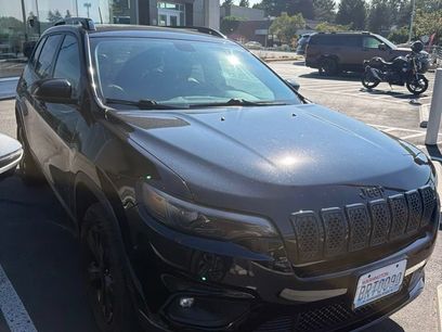 Used 2019 Jeep Cherokee Latitude Plus