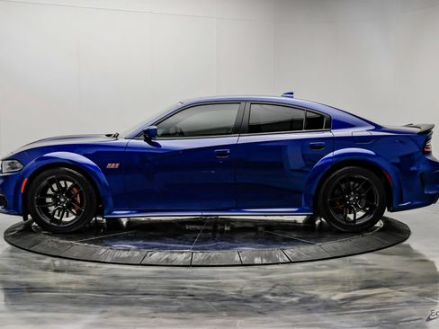 Used 2021 Dodge Charger Scat Pack RWD image 8