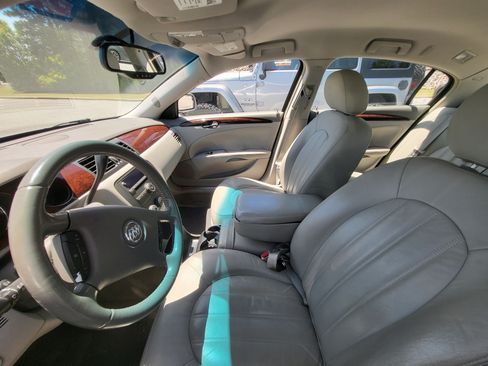 Used 2011 Buick Lucerne CX FWD image 10