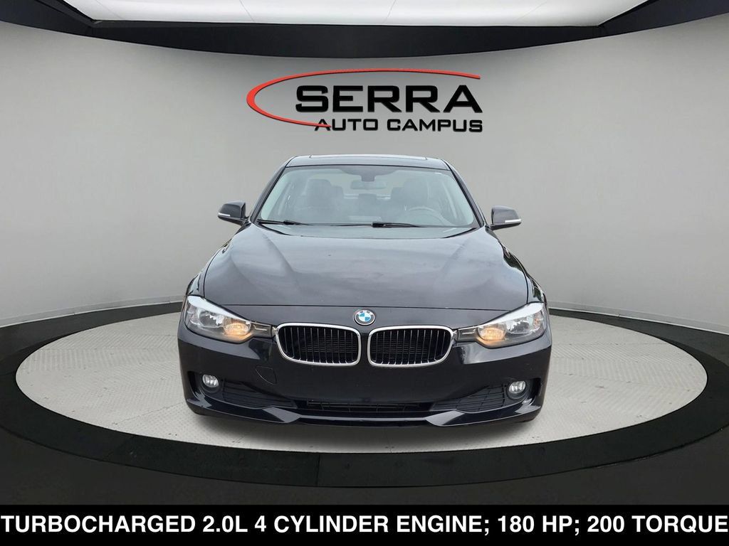 Used 2015 BMW 320i Sedan RWD image 7