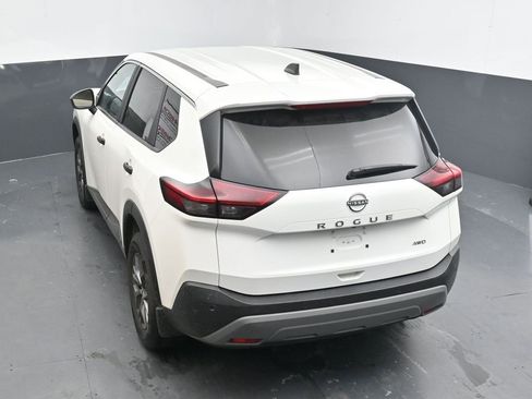 Used 2023 Nissan Rogue S image 14