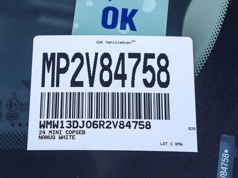 Used 2024 MINI Cooper SE FWD image 37