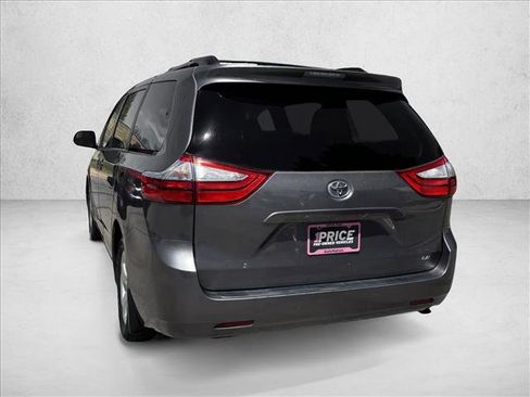 Used 2015 Toyota Sienna LE FWD image 5