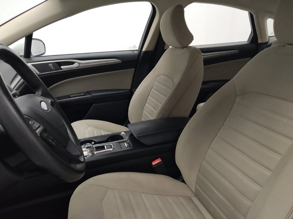 Used 2019 Ford Fusion S FWD image 17