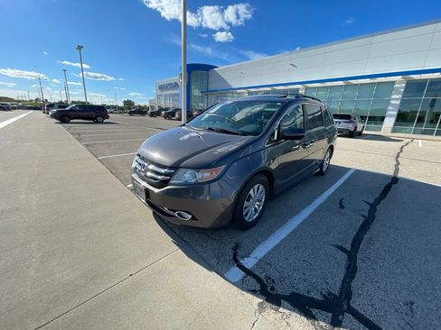 Used 2015 Honda Odyssey EX-L image 2