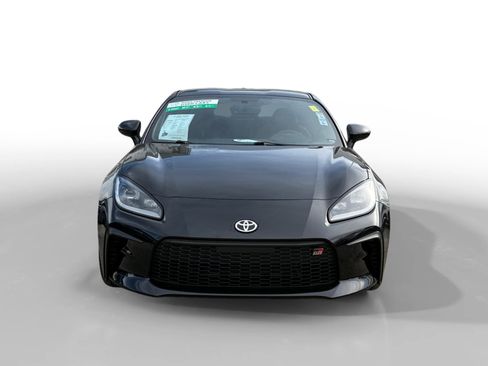 Used 2024 Toyota GR86 Premium image 8