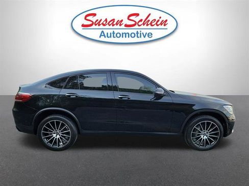 Used 2023 Mercedes-Benz GLC 300 4MATIC Coupe image 22