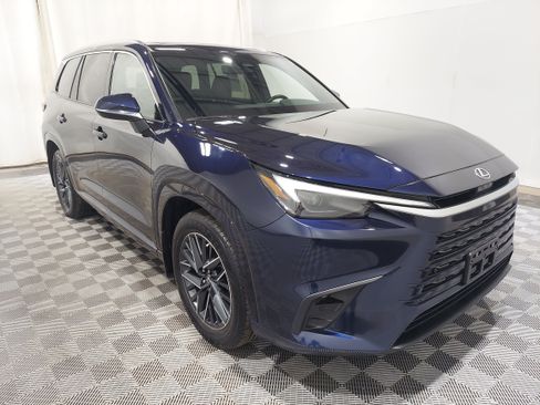 Used 2025 Lexus TX 350 AWD image 4