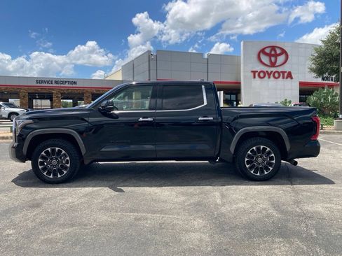 Used 2022 Toyota Tundra Limited AWD/4WD image 6