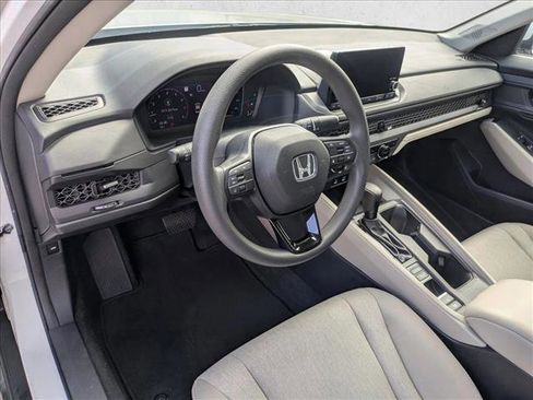 Certified 2023 Honda Accord EX image 9