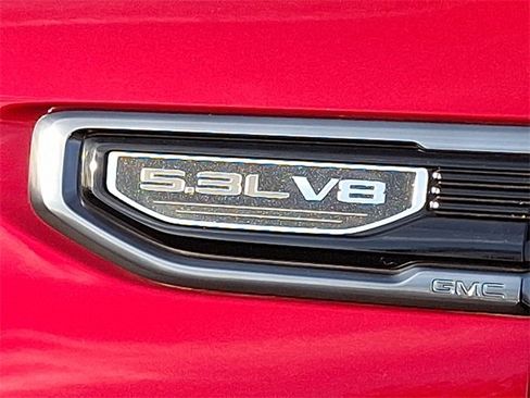 Used 2021 GMC Sierra 1500 AT4 w/ Technology Package image 29