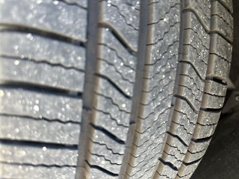 Used 2026 Honda HR-V EX-L image 8