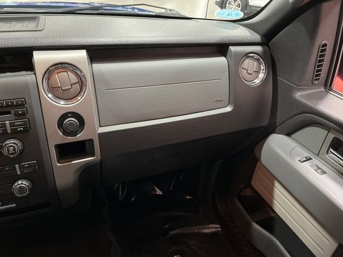 Used 2011 Ford F150 XLT w/ XLT Convenience Pkg image 16