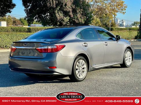 Used 2013 Lexus ES 300h image 5