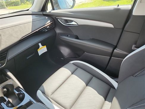 New 2025 Buick Envision Sport Touring image 15