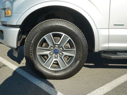 Used 2015 Ford F150 XLT w/ Equipment Group 301A Mid image 11