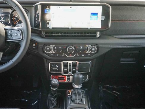 New 2026 Jeep Wrangler Unlimited Rubicon image 14