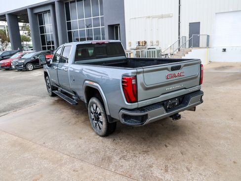 Used 2024 GMC Sierra 3500 Denali w/ Denali Reserve Package image 9