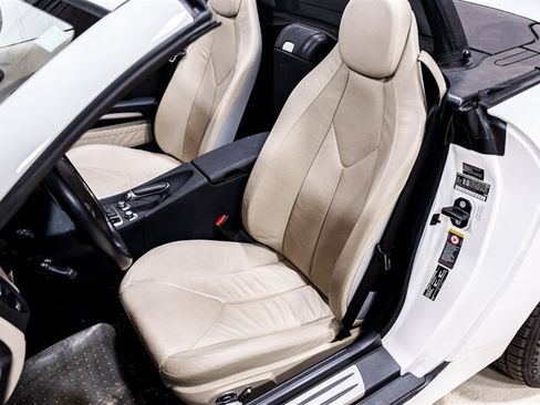 Used 2005 Mercedes-Benz SLK 350 image 11