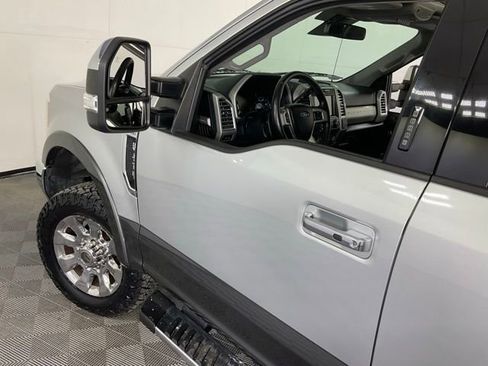 Used 2017 Ford F250 Lariat w/ Lariat Ultimate Package image 45