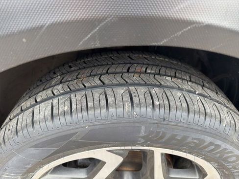 Used 2019 Subaru Crosstrek 2.0i Limited w/ Moonroof Package image 8