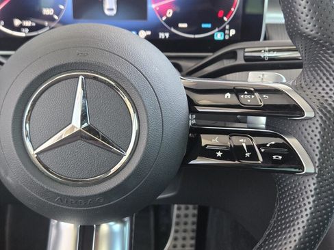 Used 2022 Mercedes-Benz C 300 Sedan image 27