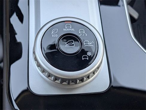 New 2025 Mitsubishi Outlander ES image 22