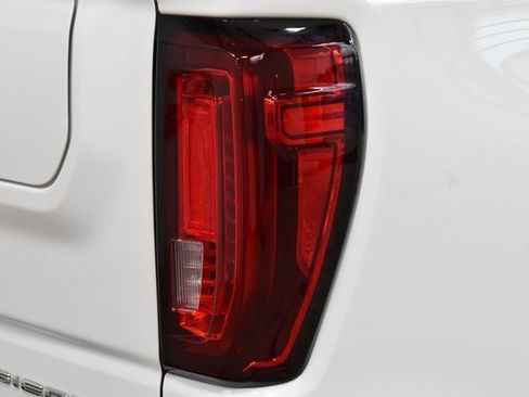 Used 2023 GMC Sierra 1500 Denali w/ Denali Reserve Package image 21