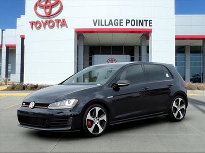 Used 2017 Volkswagen GTI SE