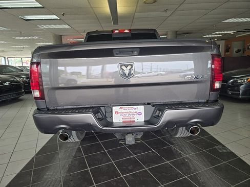 Used 2016 RAM 1500 Sport w/ Sport Premium Group AWD/4WD image 4