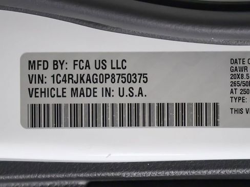 Used 2023 Jeep Grand Cherokee L Laredo AWD/4WD image 55