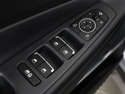 Used 2022 Hyundai Santa Fe Limited AWD/4WD image 44