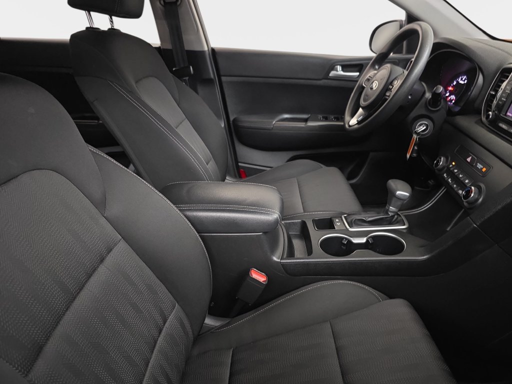 Used 2019 Kia Sportage LX FWD image 10