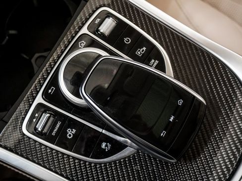 Used 2023 Mercedes-Benz G 550 image 31